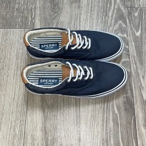 Sperry Men’s Size 10 Sneaker
